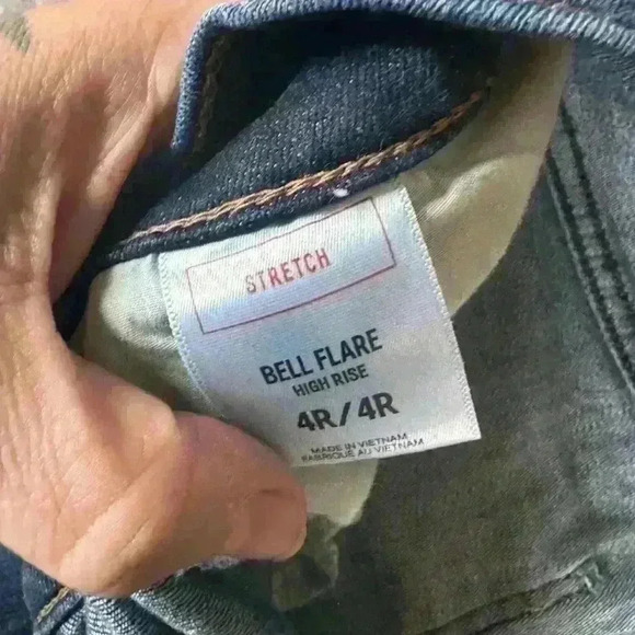 Express High Rise Bell Flare Jeans Size 4R Blue Dark Wash Denim #90094 - Picture 3 of 9